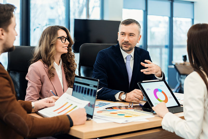 deal-sourcing-screening